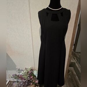 Black Square Neck Sheath Cocktail Dress